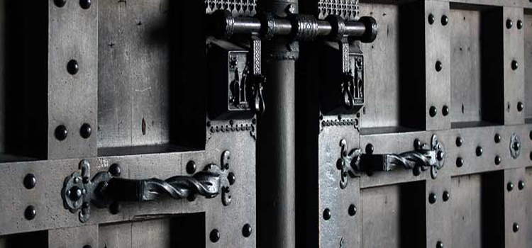 steel entry door repair in Innisfil